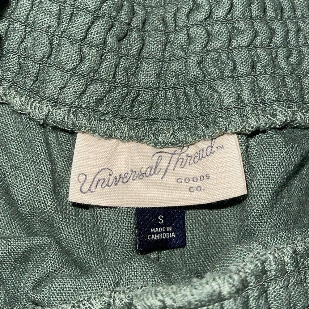 Universal Thread Green Linen Blend Pull On Shorts - image 3